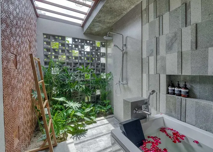 Lumira 4br Tropical Retreat In
