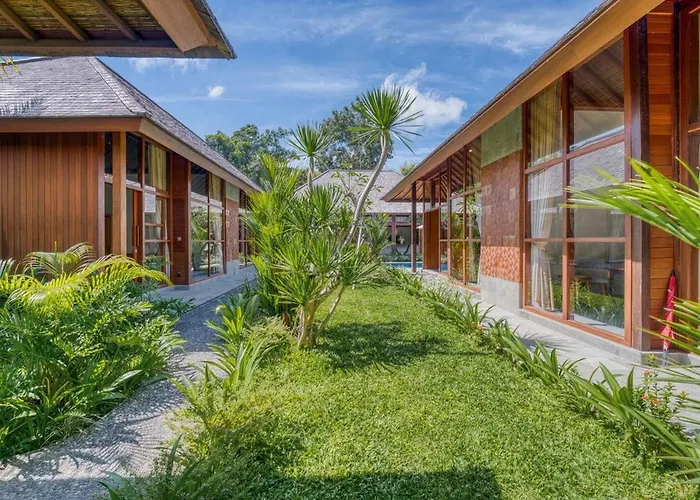 Lumira 4br Tropical Retreat In Villa Uluwatu