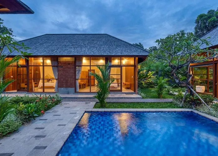 Lumira 4br Tropical Retreat In Villa